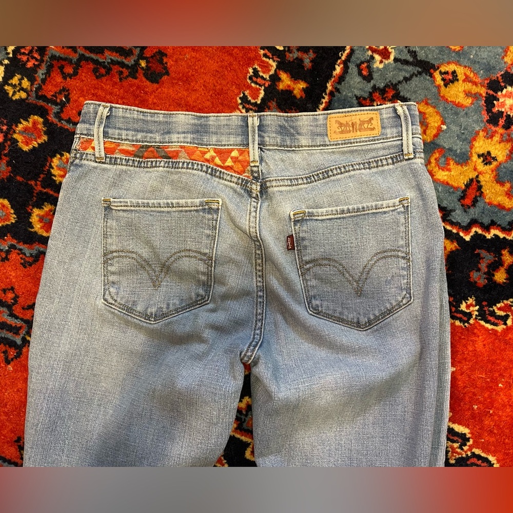 Levi's 525 Light Blue Straight Leg Women's Jeans